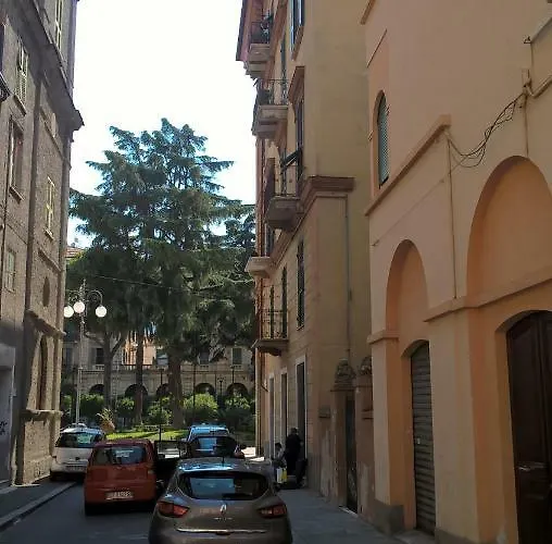 Casa Carcosa لا سبيتسْيا